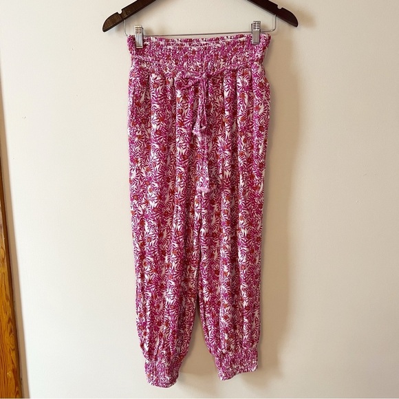 ANTHROPOLOGIE Floral Pull On Smocked Jogger pants Summer Spring Size Small Pink - Picture 1 of 11